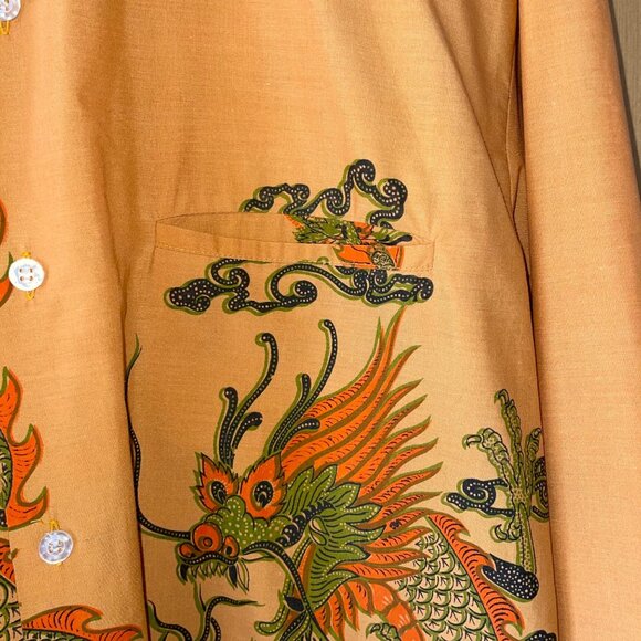 Vintage 1970s Mens Shirt Size Large Orange Dragon Button Down Long Sleeve - Picture 4 of 12
